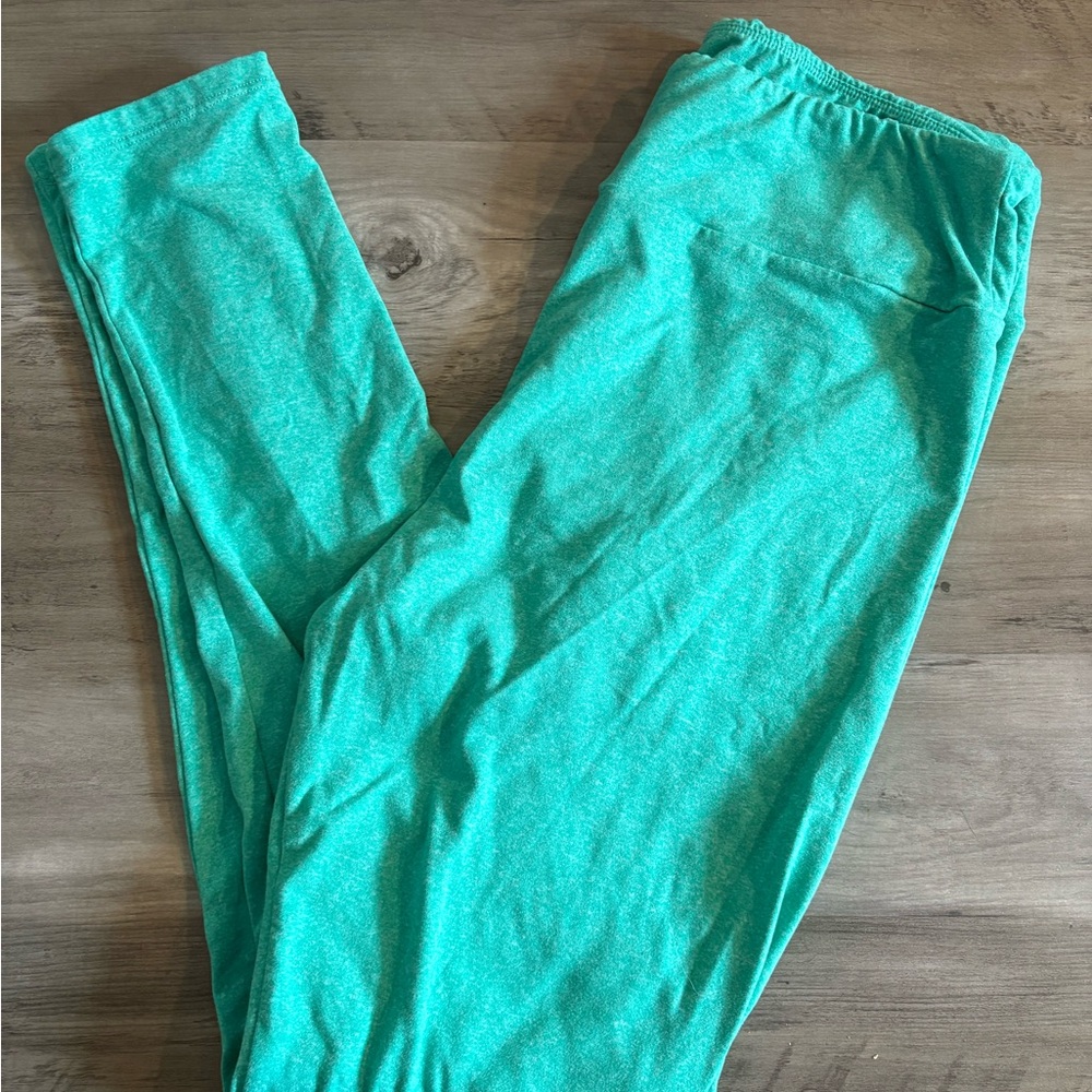 Lularoe Women's Aqua Leggings Tall & Curvy